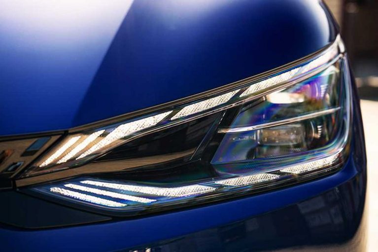 چراغ روز یا دی‌لایت خطر تصادف را تا ۸.۸ درصد کاهش می‌دهد